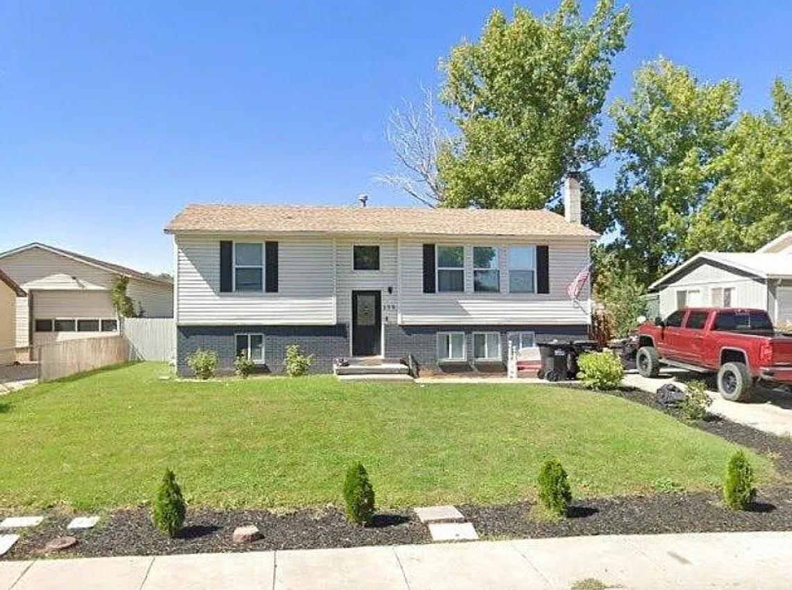 4 Bedroom House For Sale By Owner in Roosevelt, UT 