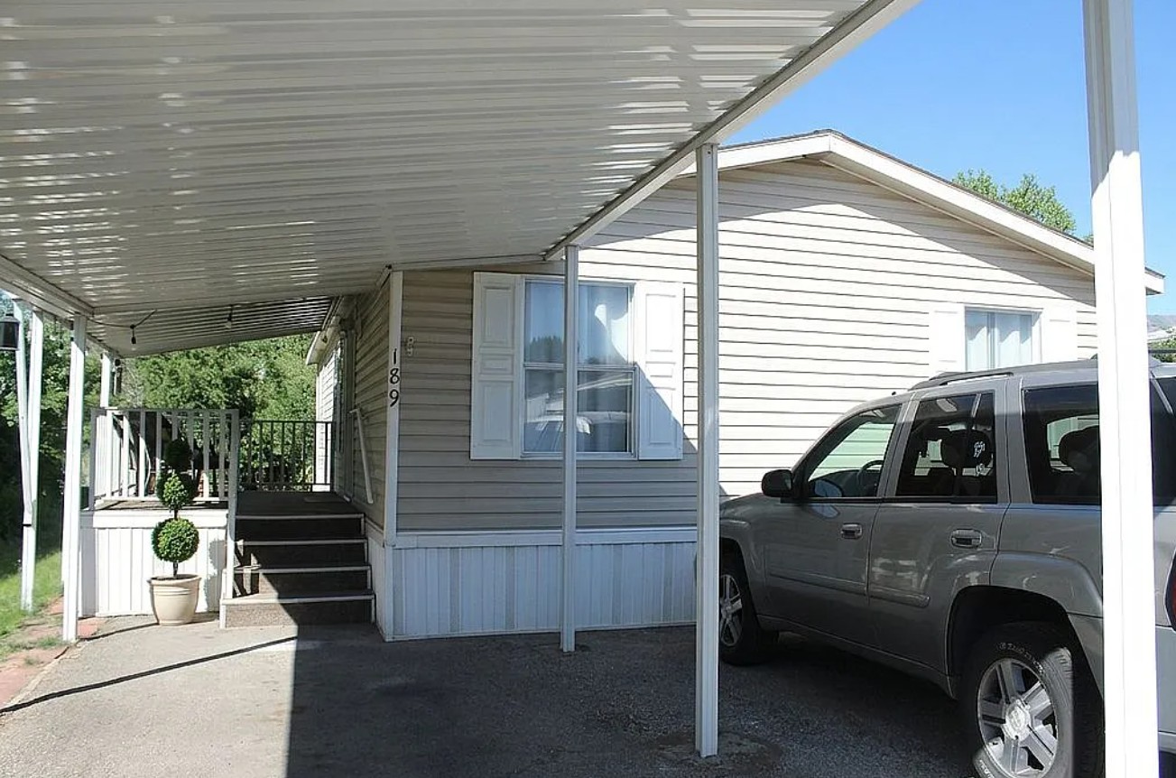 Mobile Home For Sale By Owner in Riverdale, UT 