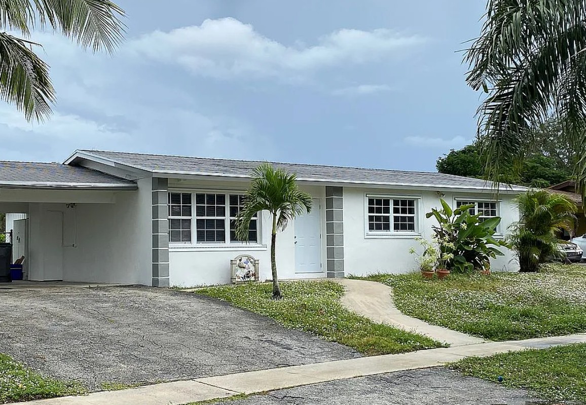 3 Bedroom House For Sale By Owner in Palm Beach Gardens, FL 