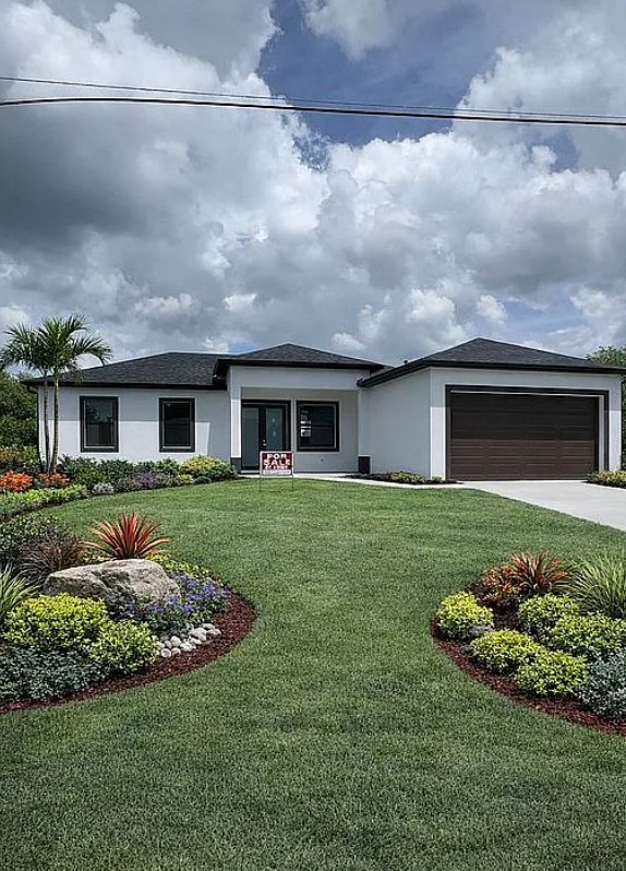 Modern 3 Bedroom House For Sale By Owner Lehigh Acres, FL 