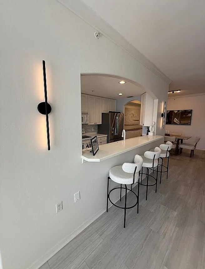 2 Bedroom Apartment For Sale By Owner in Naples, FL 