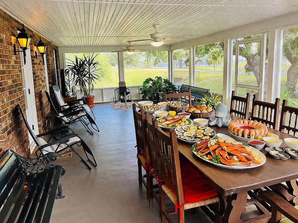 5 Bedroom House For Sale By Owner in Carrabelle, FL