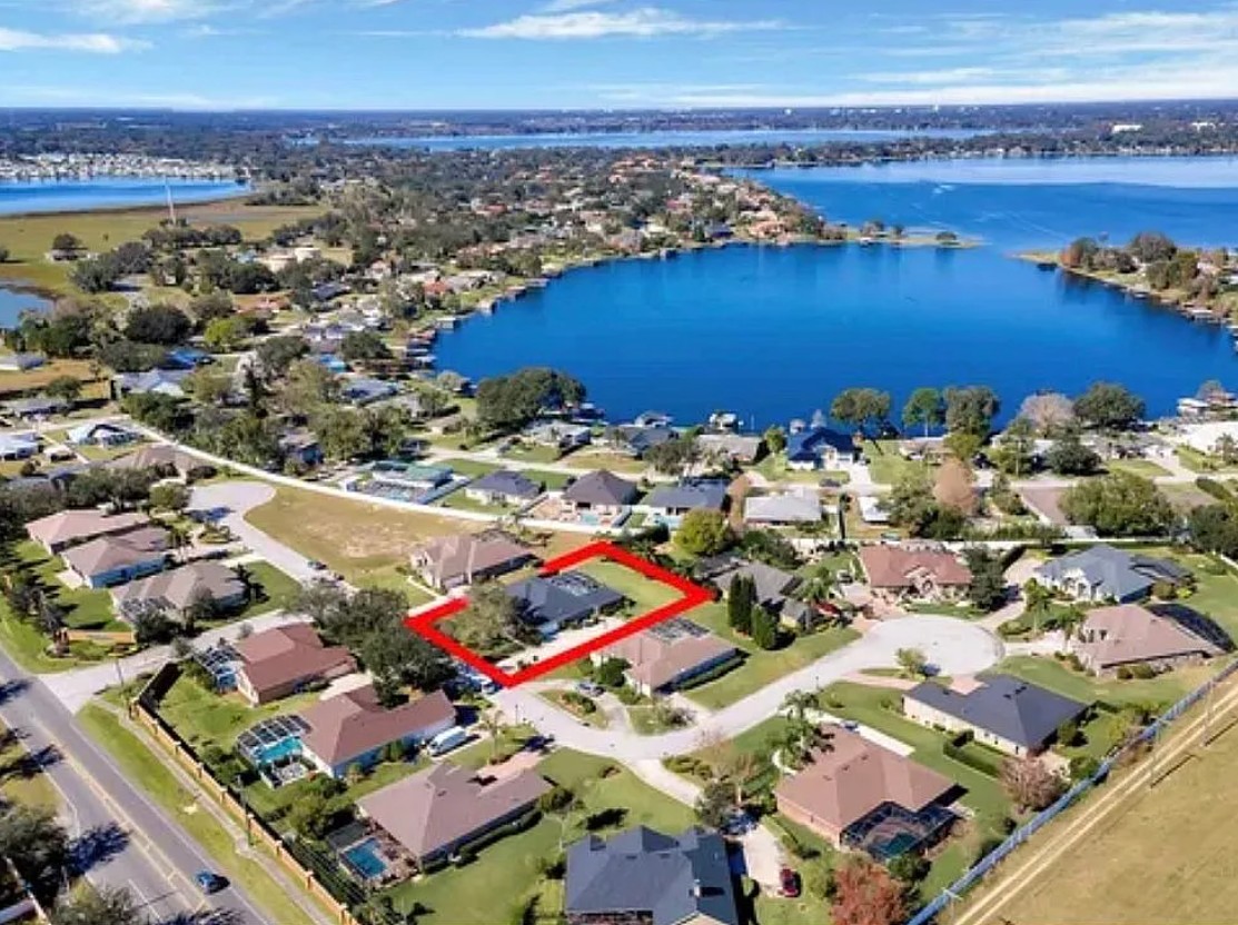 4 Bedroom House For Sale By Owner in Winter Haven, FL