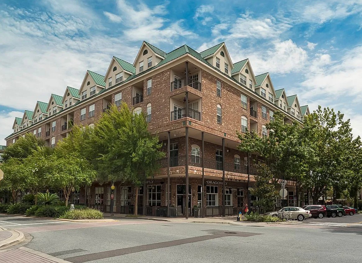 Downtown Apartment For Sale By Owner in Gainesville, FL 