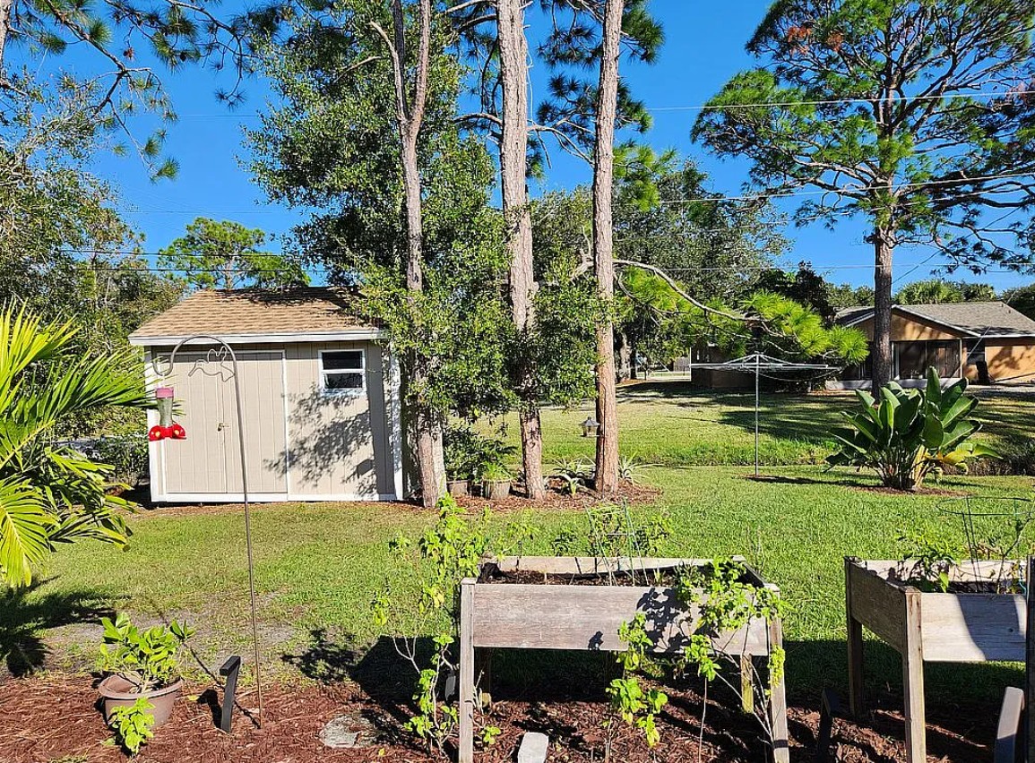 2 Bedroom House For Sale By Owner in Sebastian, FL 