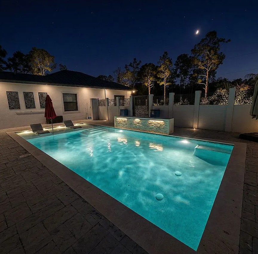 Modern 3 Bedroom House For Sale By Owner in Naples, FL 