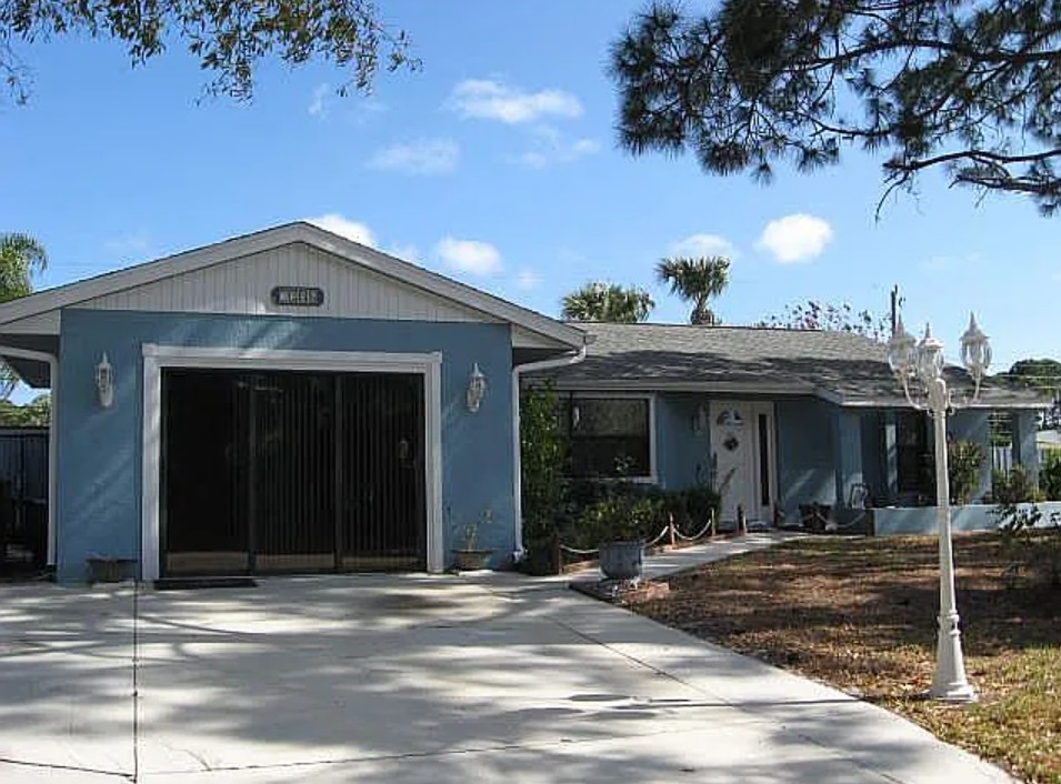 3 Bedroom House For Sale By Owner in North Port, FL 
