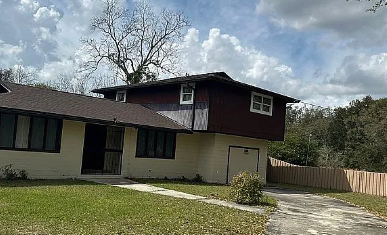 4 Bedroom House For Sale By Owner in Jacksonville, FL 