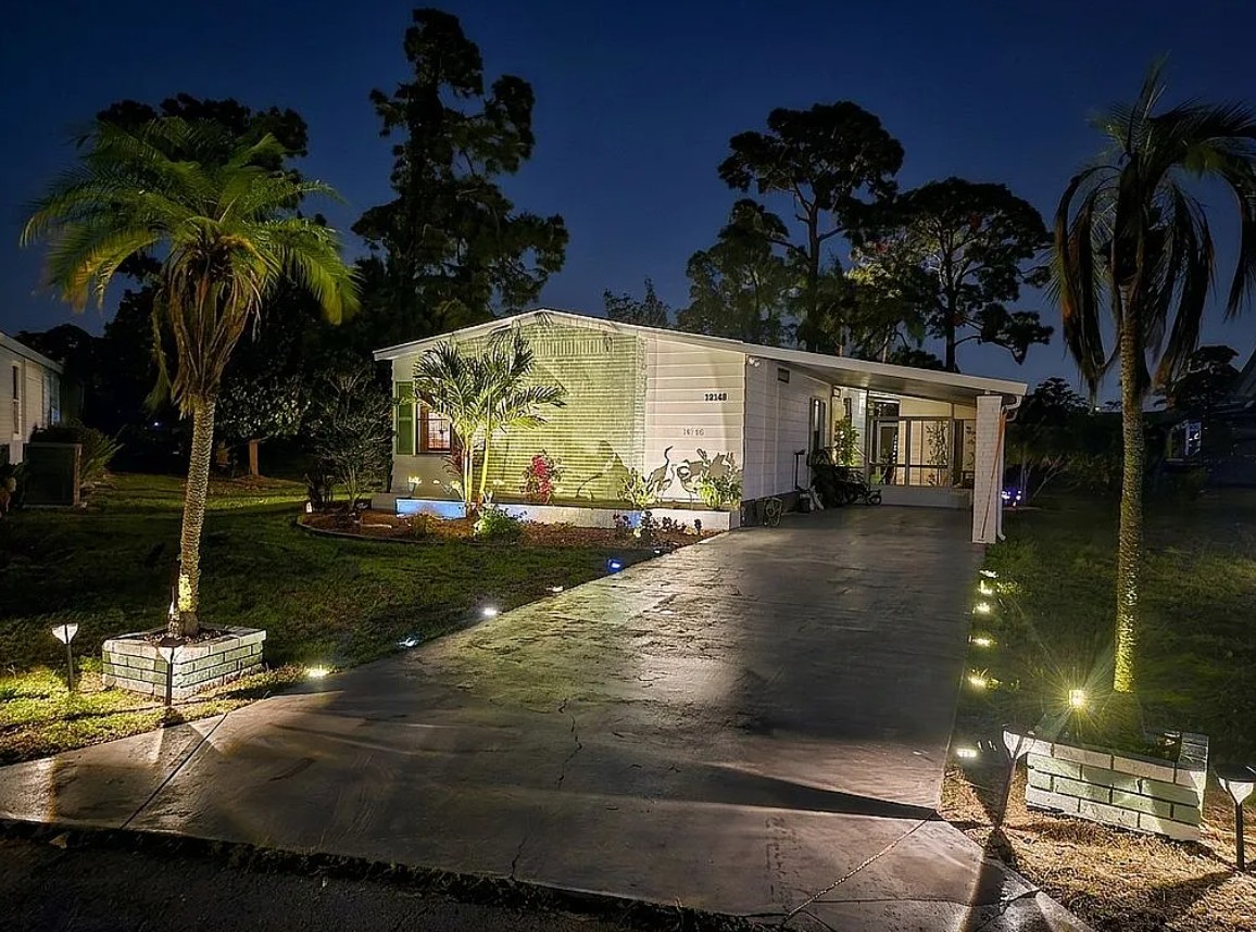 Mobile Home For Sale By Owner in North Fort Myers, FL 