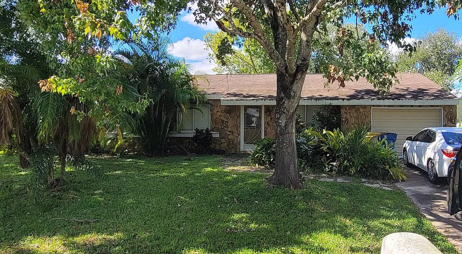 3 Bedroom House For Sale By Owner in Palm Bay, FL 