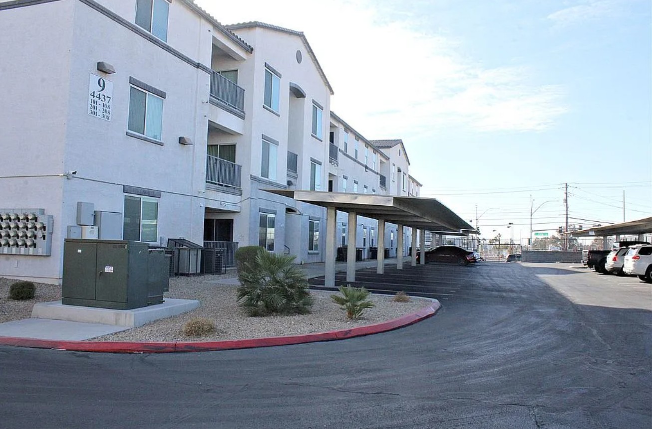 2 Bedroom Condo For Sale By Owner in Sunrise Manor, NV 
