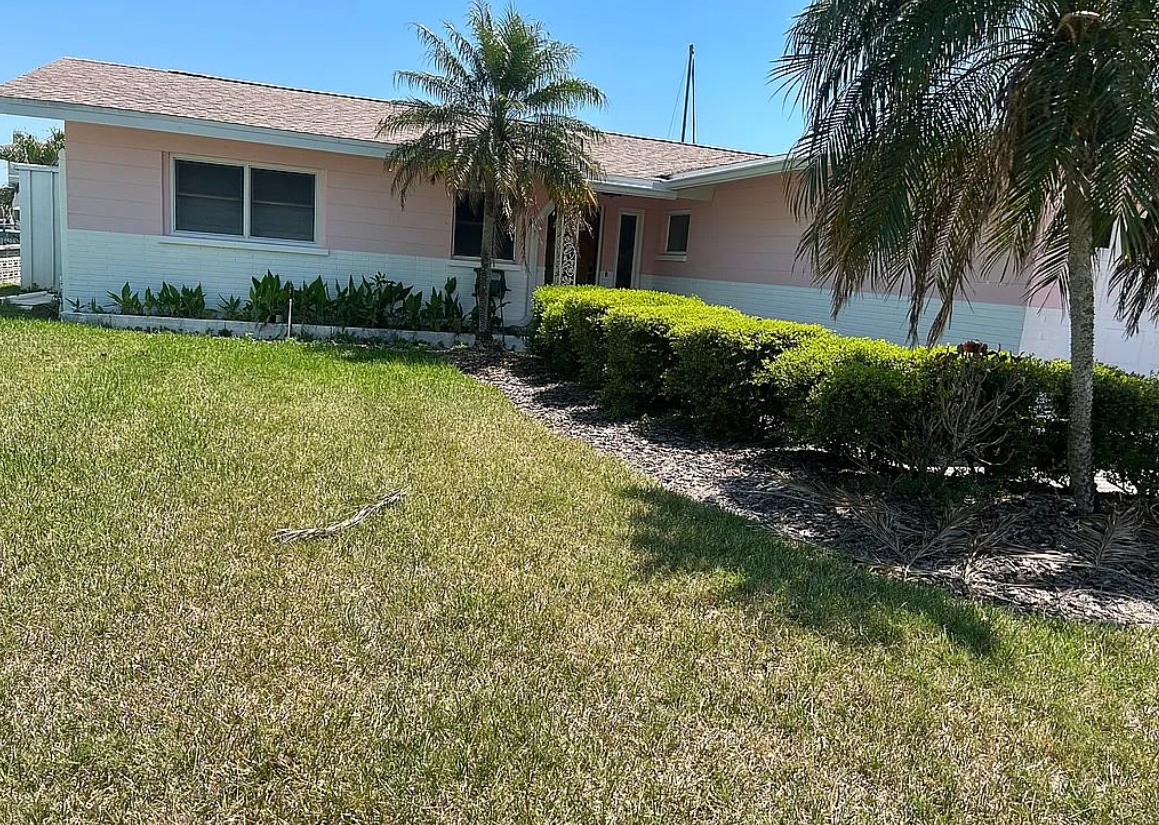 3 Bedroom House For Sale By Owner in Madeira Beach, FL 