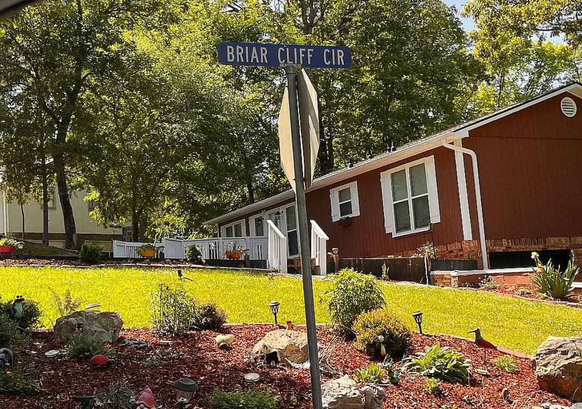 5 Bedroom House For Sale By Owner in Leeds, AL 