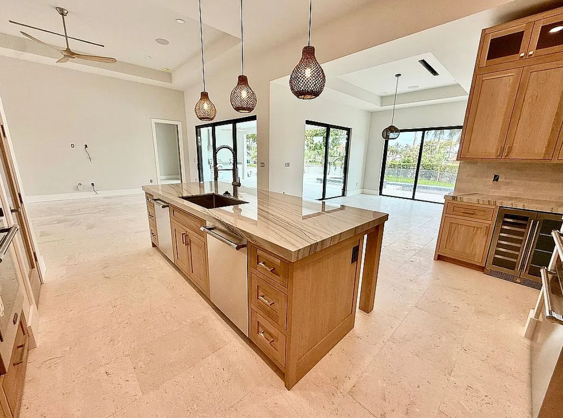 4 Bedroom House For Sale By Owner in Cape Coral, FL 