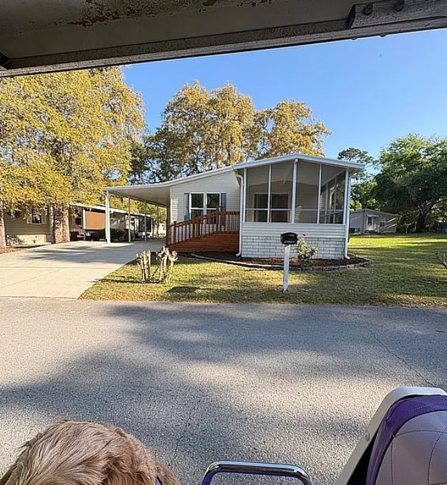 Mobile Home For Sale By Owner in Salt Springs, FL 