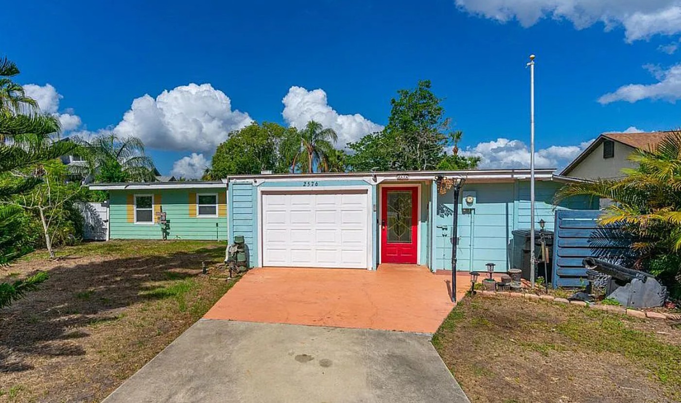 3 Bedroom House For Sale By Owner in New Smyrna Beach, FL 