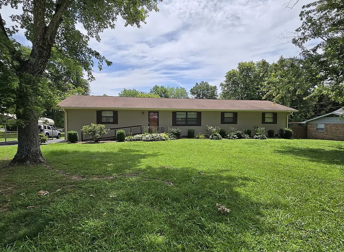 3 Bedroom House For Sale By Owner in Chickamauga, GA 