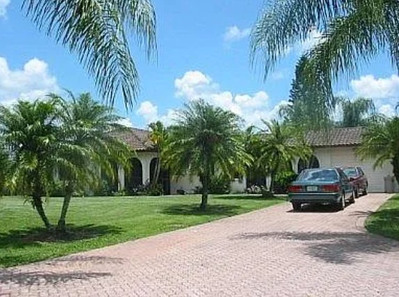 3 Bedroom House For Sale By Owner in Bonita Springs, FL 