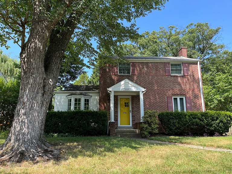 Remodeled and Expanded 2BR/2BA Brick Colonial in Green Acres