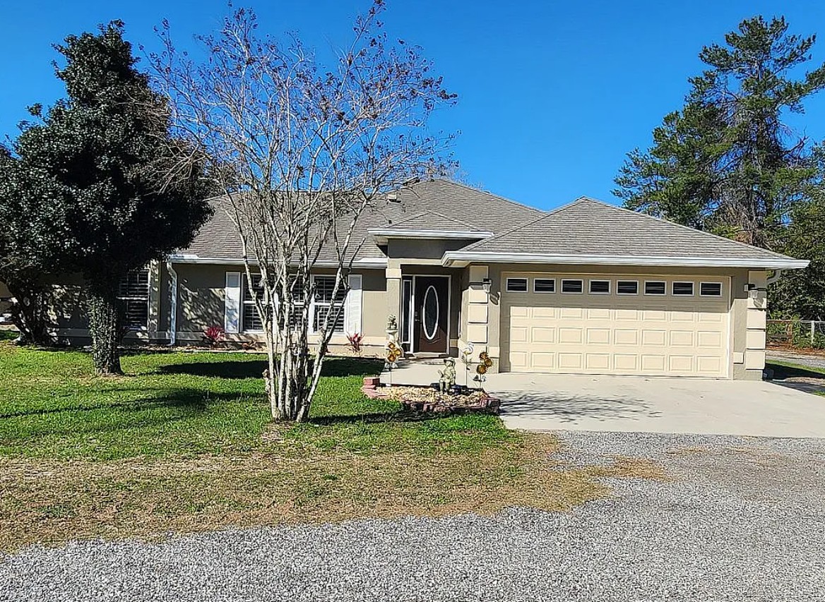 2 Bedroom House For Sale By Owner in Ocklawaha, FL 