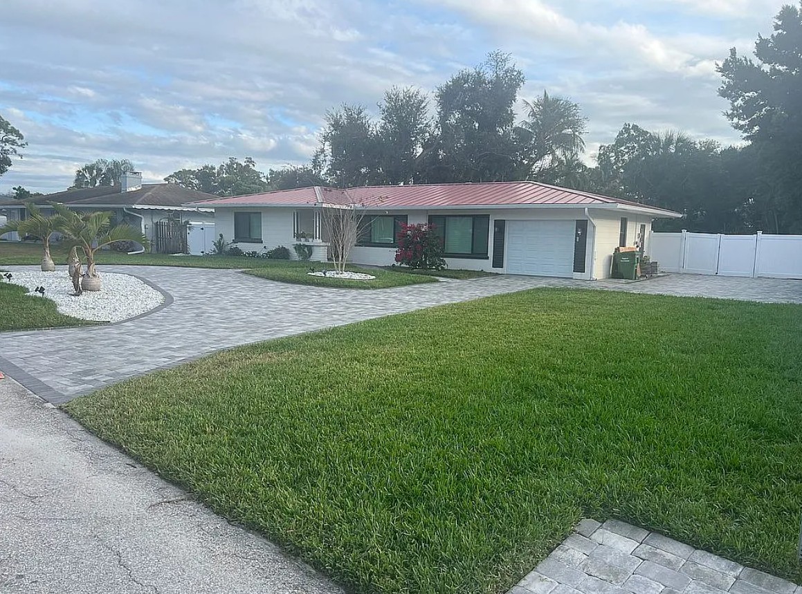 4 Bedroom House For Sale By Owner in Sarasota, FL 