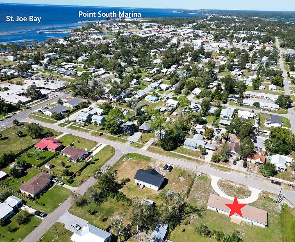 4 Bedroom House For Sale By Owner in Port Saint Joe, FL 