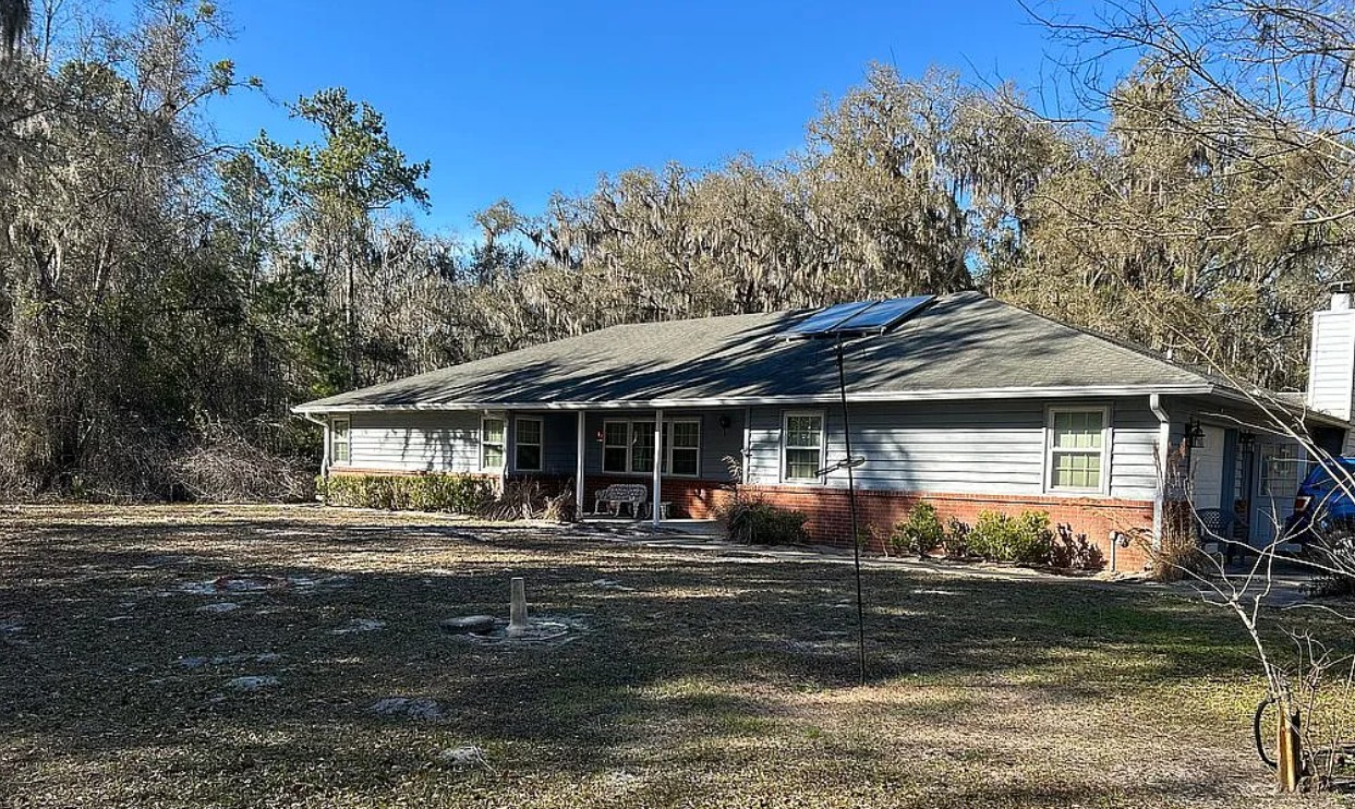 3 Bedroom House For Sale By Owner in Micanopy, FL 