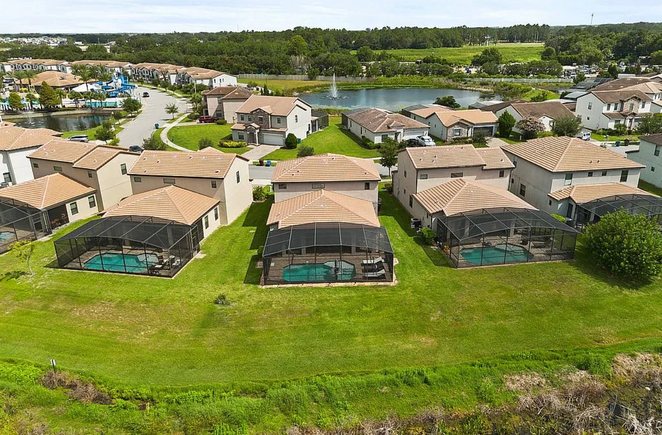 4 Bedroom House For Sale By Owner in Haines City, FL 