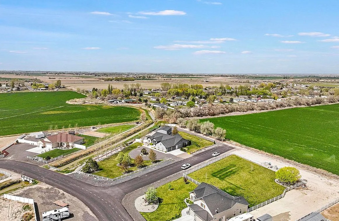 4 Bedroom House For Sale By Owner in Filer, ID 