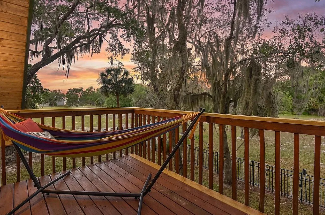Aviation Property Fly In Luxury Estate FSBO in Oak Hill, FL 