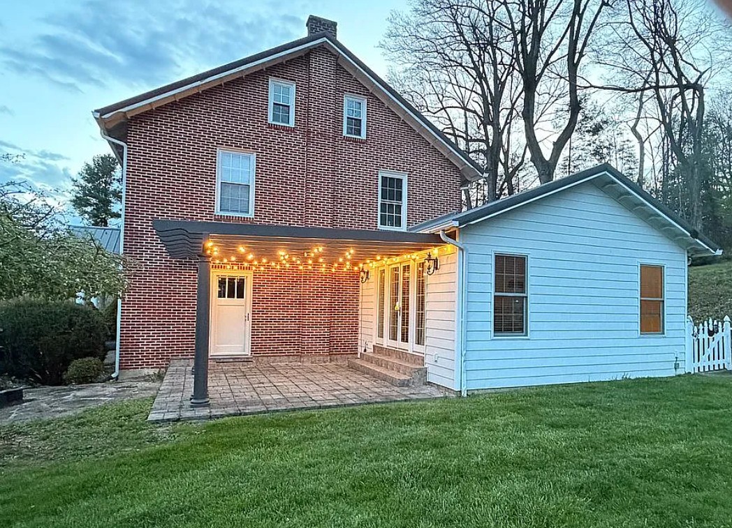 5 Bedroom House For Sale By Owner in Bluefield, WV 