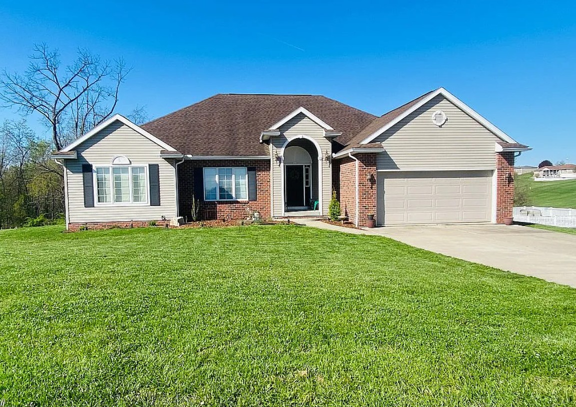 3 Bedroom House For Sale By Owner in Wellsburg, WV 