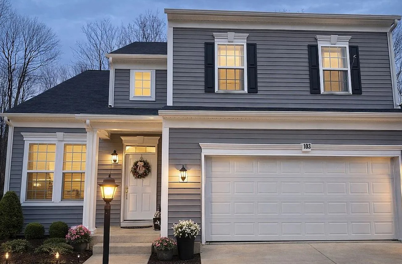 4 Bedroom House For Sale By Owner in Maidsville, WV 