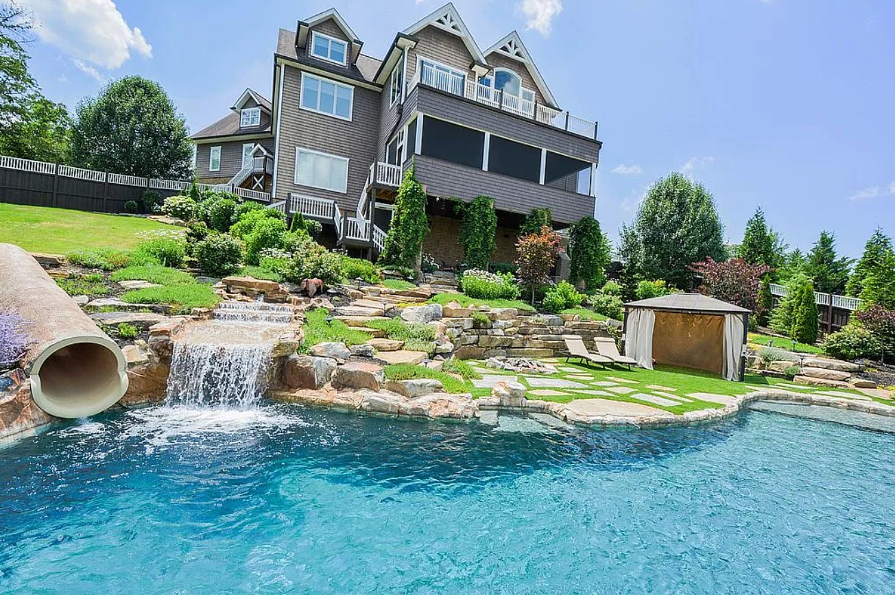 Pool House For Sale By Owner in Sevierville, TN 