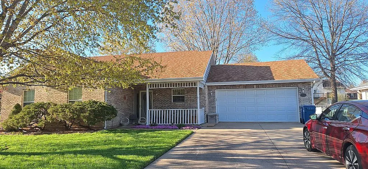3 Bedroom House For Sale By Owner in Jefferson City, MO 