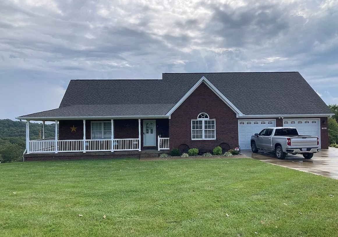 4 Bedroom House For Sale By Owner in Battletown, KY 