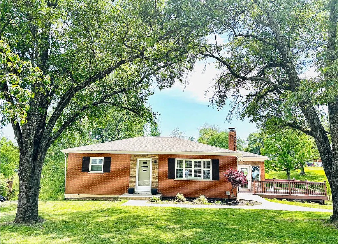 2 Bedroom House For Sale By Owner in Latonia, KY 