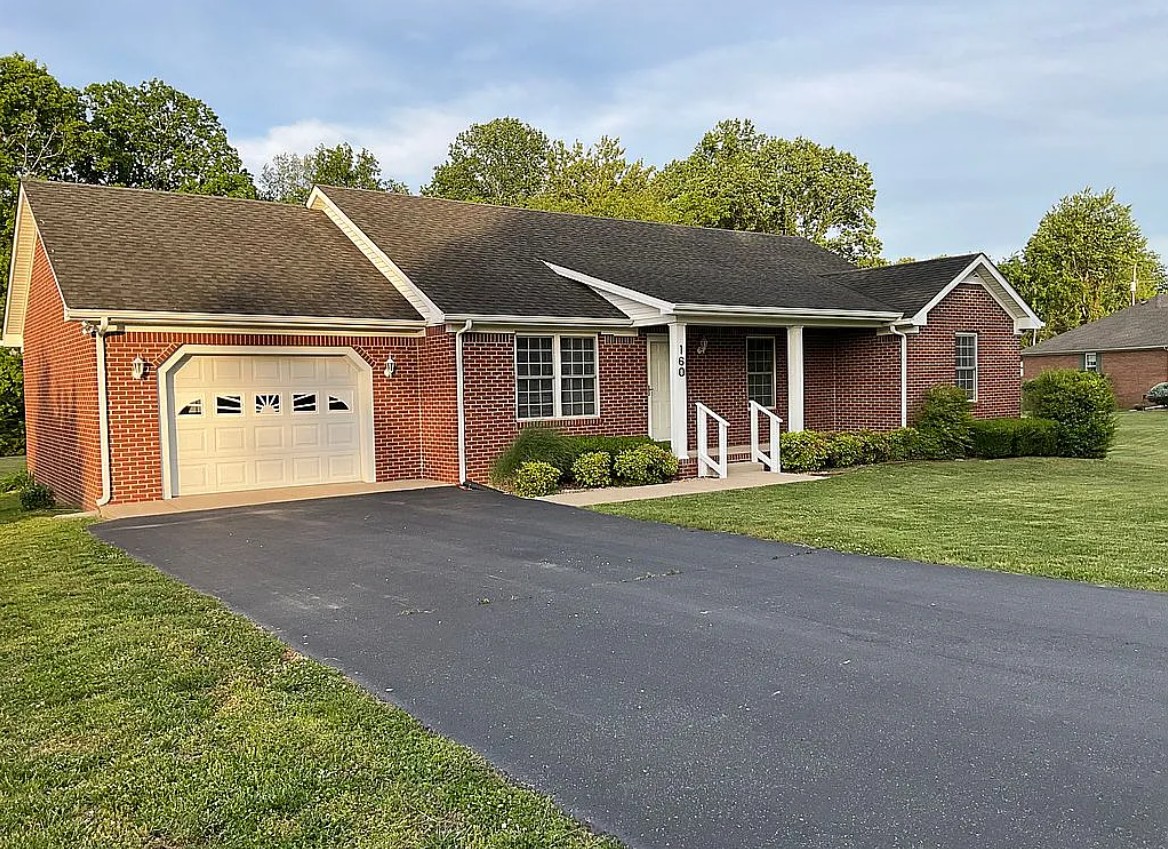 3 Bedroom House For Sale By Owner in Scottsville, KY 