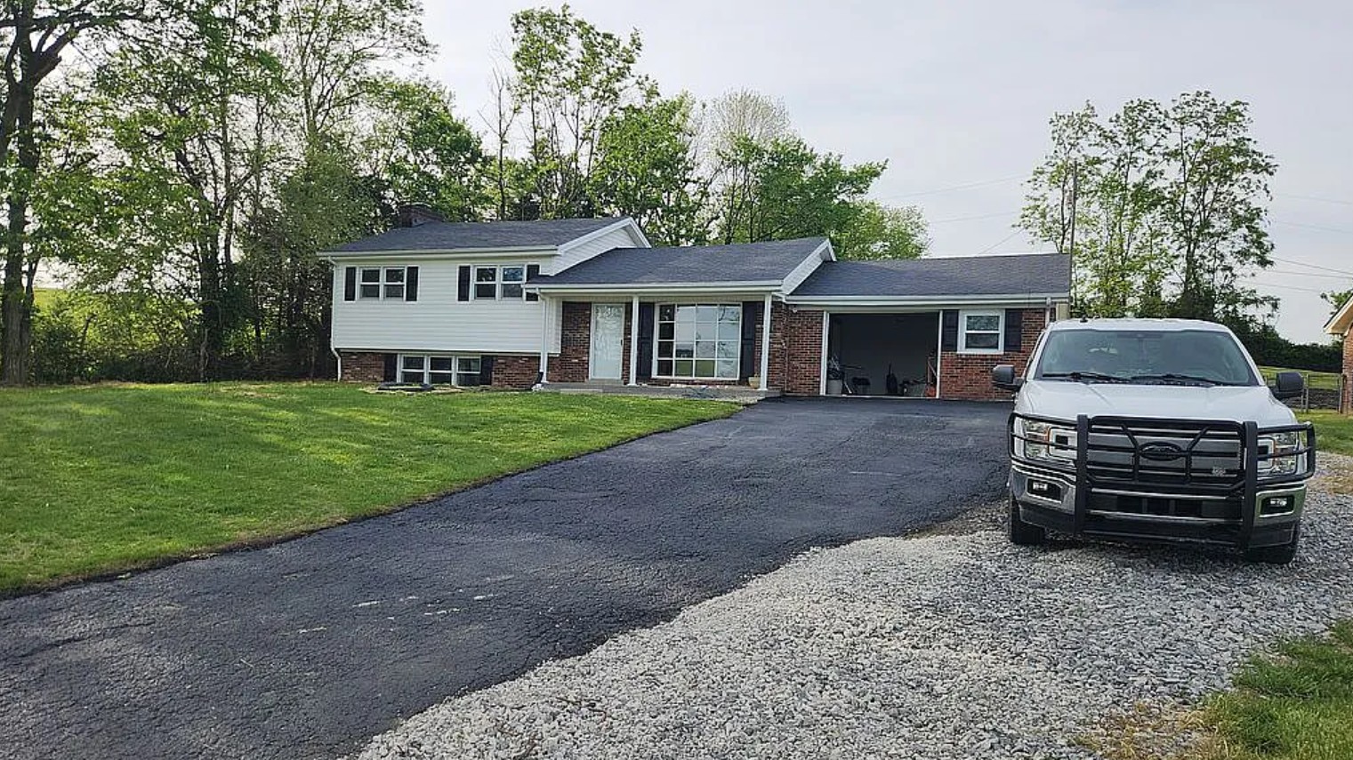 3 Bedroom House For Sale By Owner in Harrodsburg, KY 