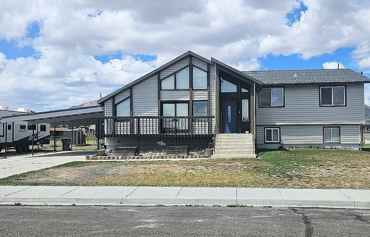 5 Bedroom House For Sale By Owner in Orangeville, UT 