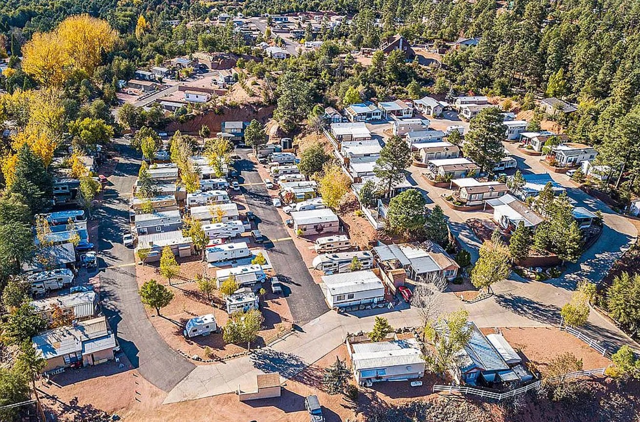 Pineview RV Resort Mobile Home FSBO in Star Valley, AZ 