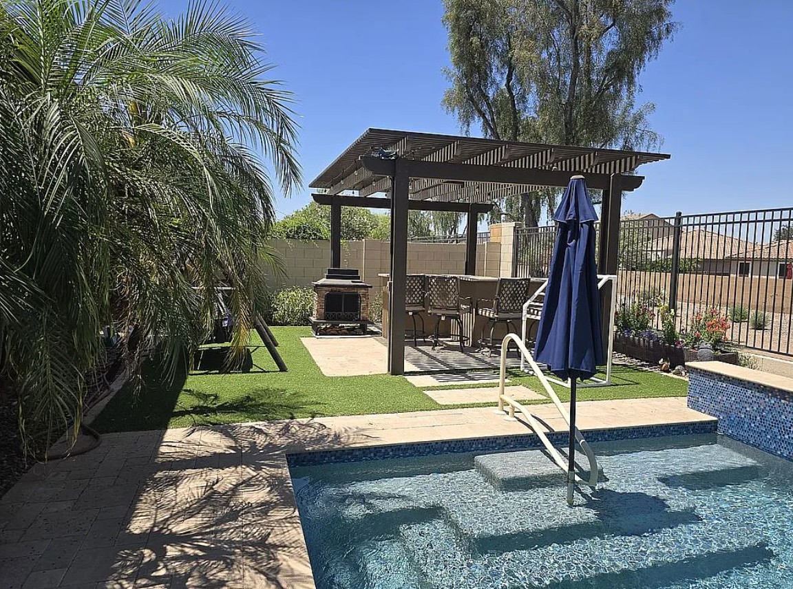 5 Bedroom House For Sale By Owner in Gilbert, AZ 