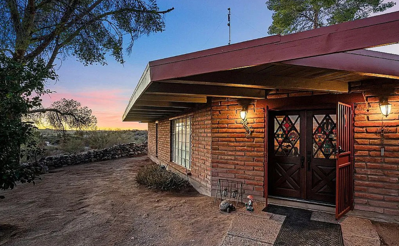 4 Bedroom House For Sale By Owner in Wickenburg, AZ 