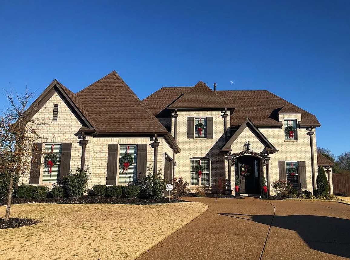 5 Bedroom House For Sale By Owner in Bartlett, TN 
