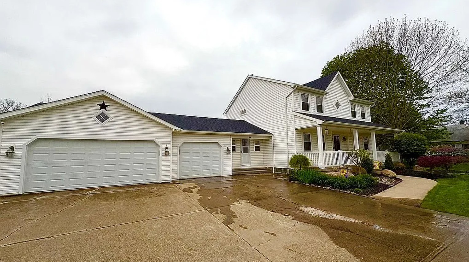 3 Bedroom House For Sale By Owner in Cheektowaga, NY 