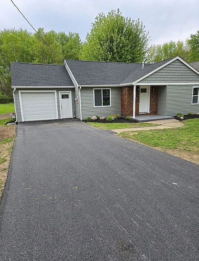 3 Bedroom House For Sale By Owner in Lakewood, NY 