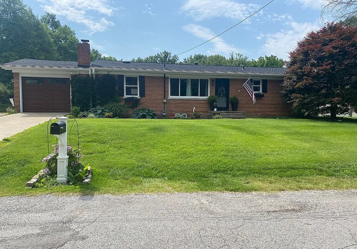 3 Bedroom House For Sale By Owner in Evansville, IN 