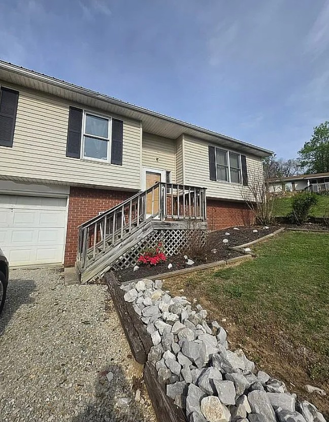 3 Bedroom House For Sale By Owner in Paoli, IN 
