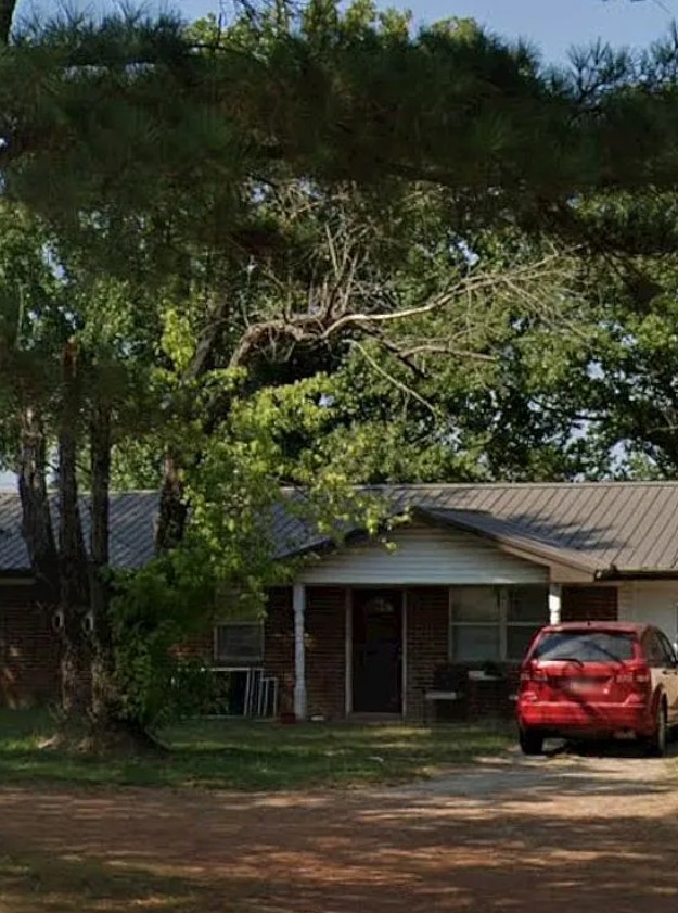 3 Bedroom House For Sale By Owner in Stigler, OK 
