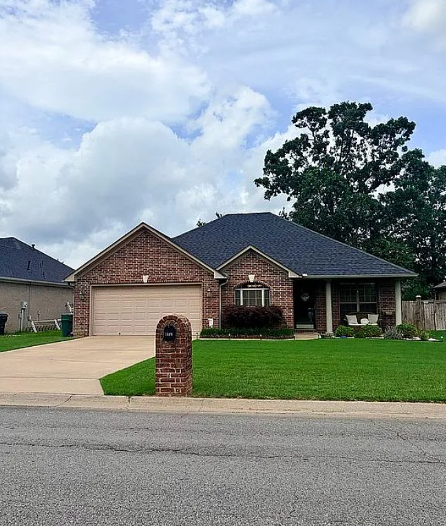 3 Bedroom House For Sale By Owner in Conway, AR 